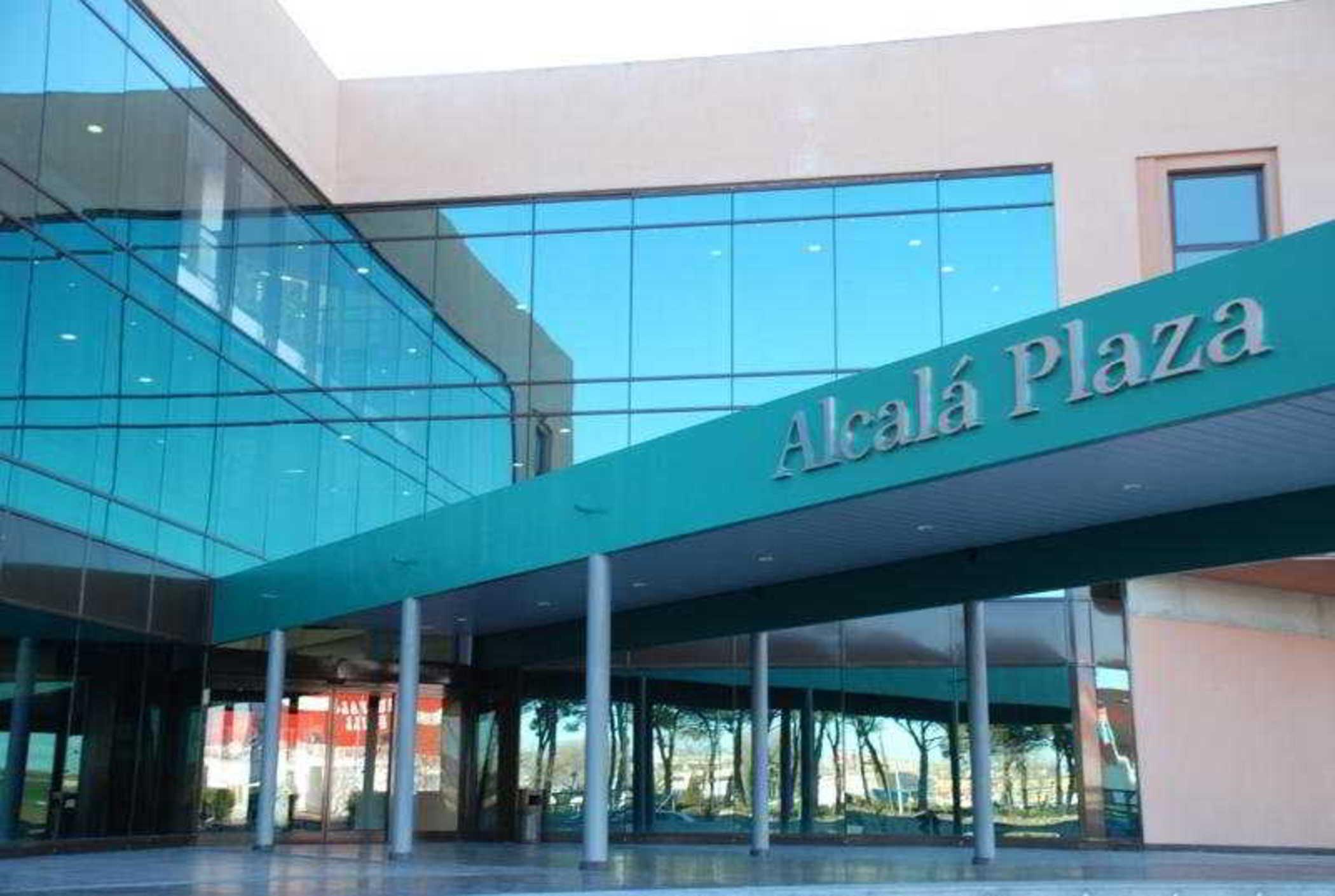 فندق Alcala Plaza الكالا ذي إِناريس المظهر الخارجي الصورة